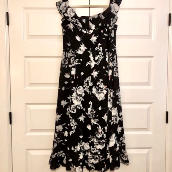 NWT CITY CHIC Seville Black Flower Time Ruffle Neck Sleeveless Midi Dress SZ 16 - Picture 4 of 6